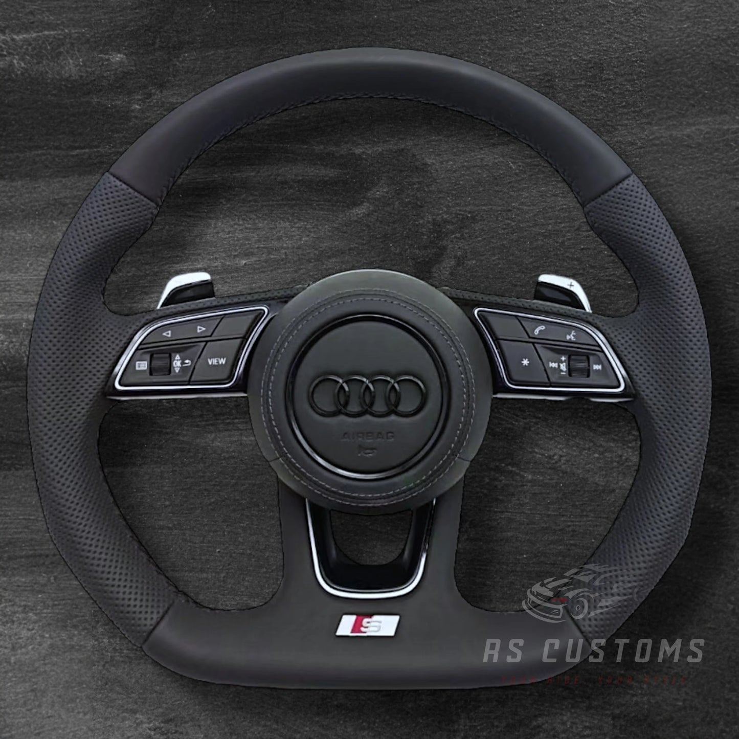 Audi RS B9 Perforert Skinn Flatbunn Ratt