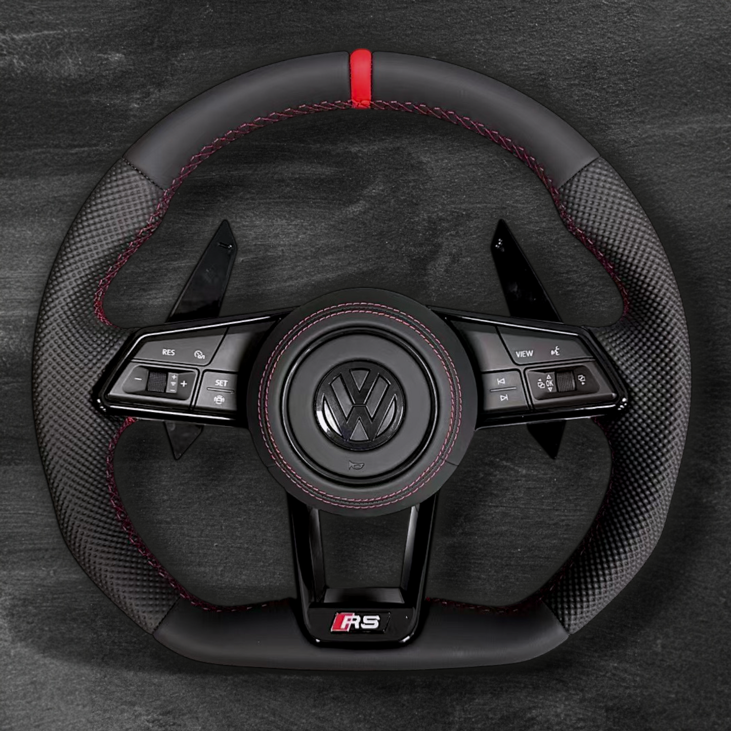 VOLKSWAGEN RS Style Skinn ratt m/ Rød og Sorte Detaljer