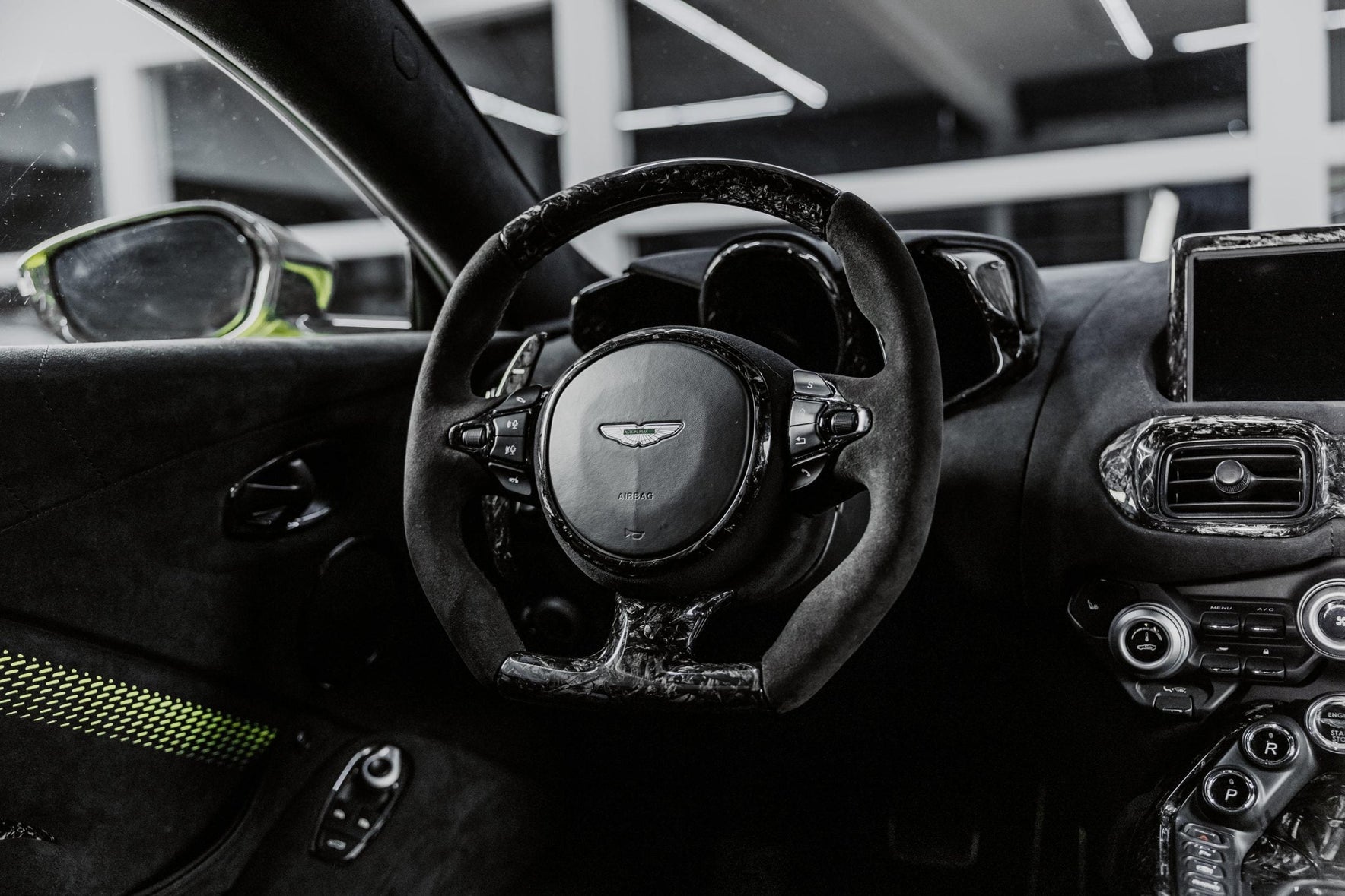 ASTON MARTIN