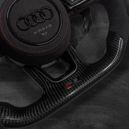 Audi RS B9 Carbon/Alcantara ratt m/ Rød Detaljer