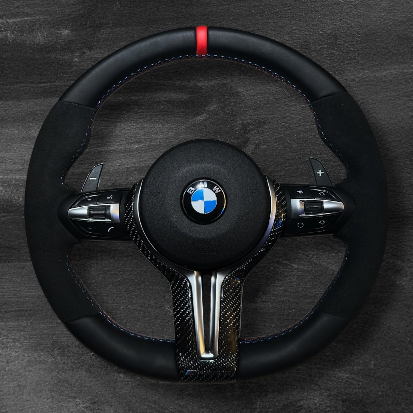BMW F-Serie Skinn & Alcantara Ratt med Carbon Deksel
