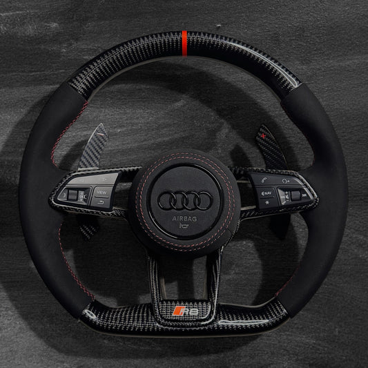 Audi R8 / TT Ratt - Carbon & Alcantara m/ Carbon Deksel