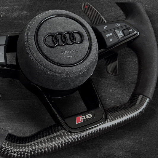 Audi R8 Carbon/Alcantara Ratt m/ RPM Skjerm & Sorte Detaljer