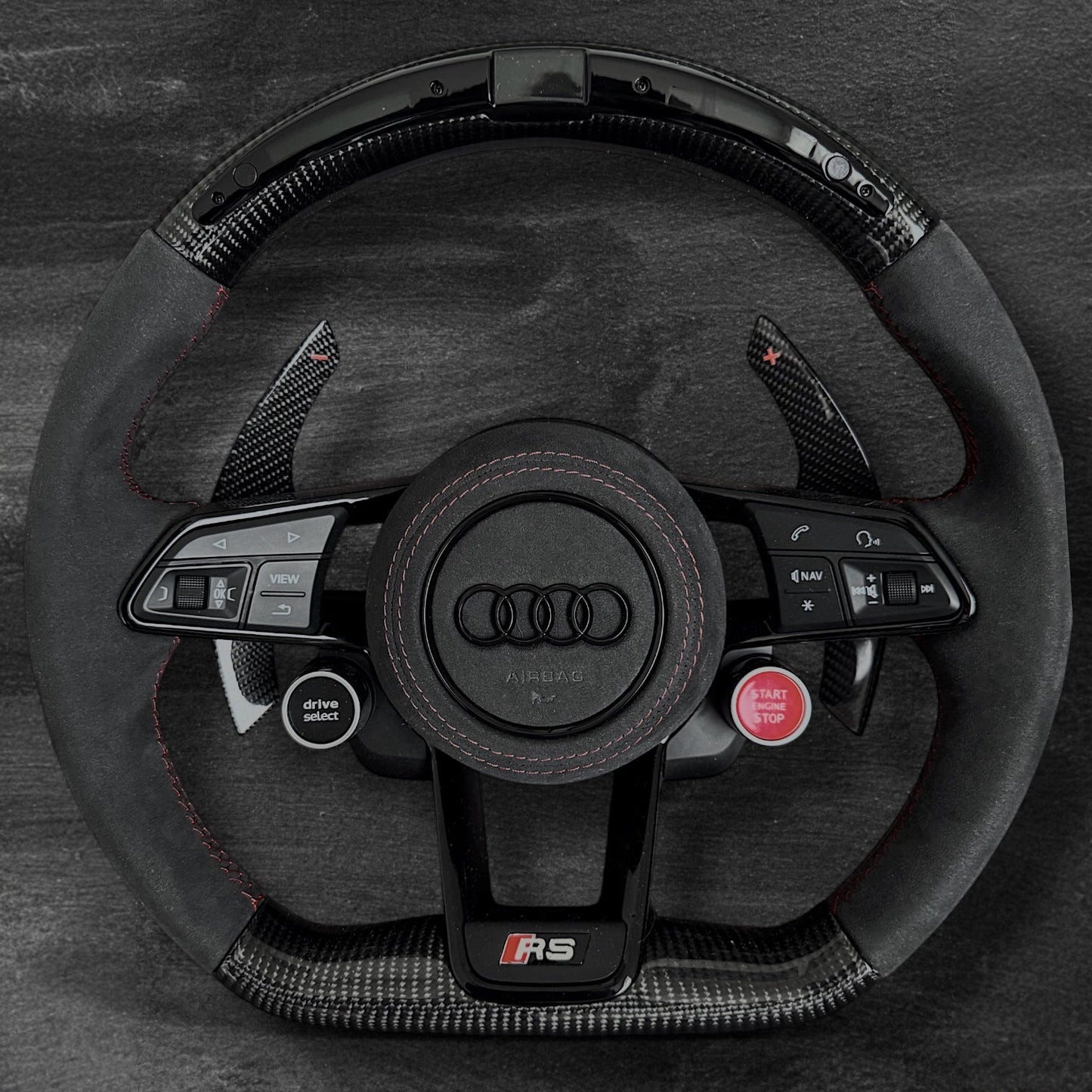 Audi R8 Carbon/Alcantara Ratt m/ RPM Skjerm & Ekstra Knapper