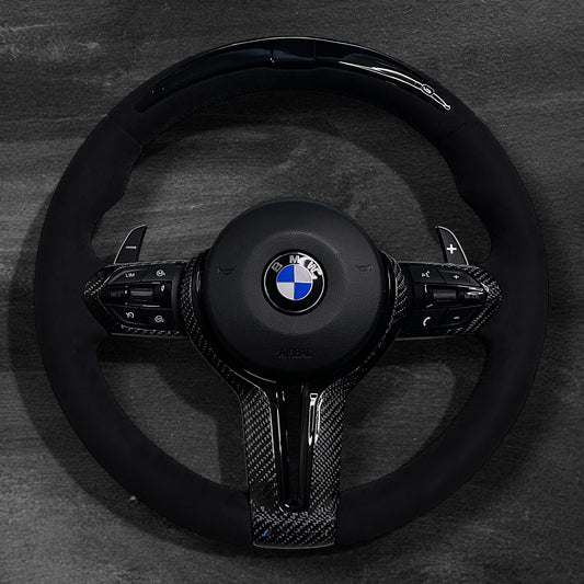 BMW F-Serie Ratt - Alcantara m/ LED Display & Carbon Detaljer