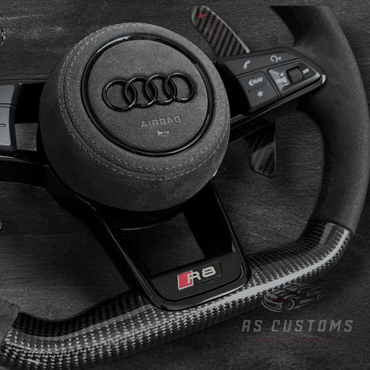 Audi R8 Carbon/Alcantara Ratt m/ RPM Skjerm & Sorte Detaljer