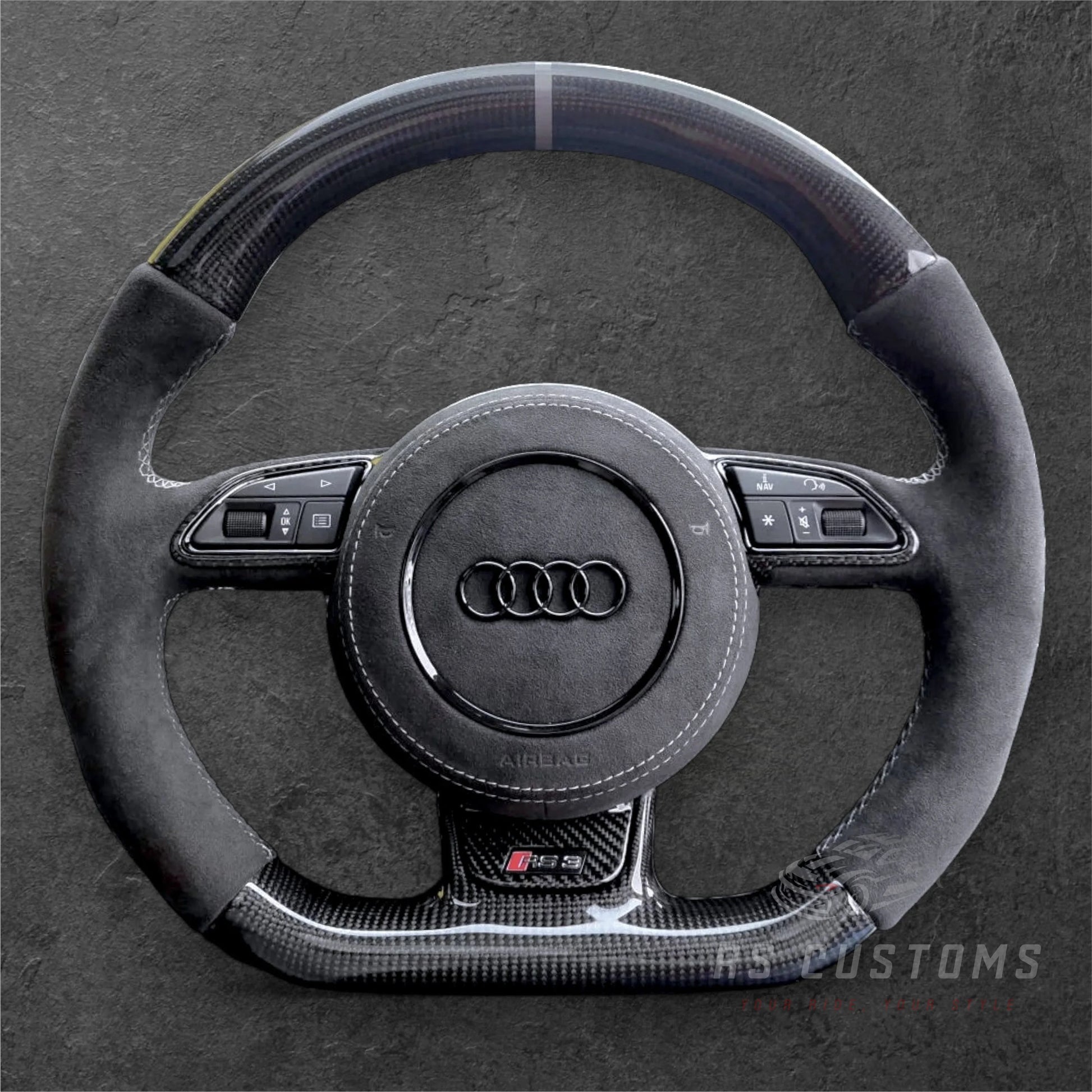 Audi RS 8V / B8.5 / C7 Carbon / Alcantara Ratt m/ Hvite Detaljer