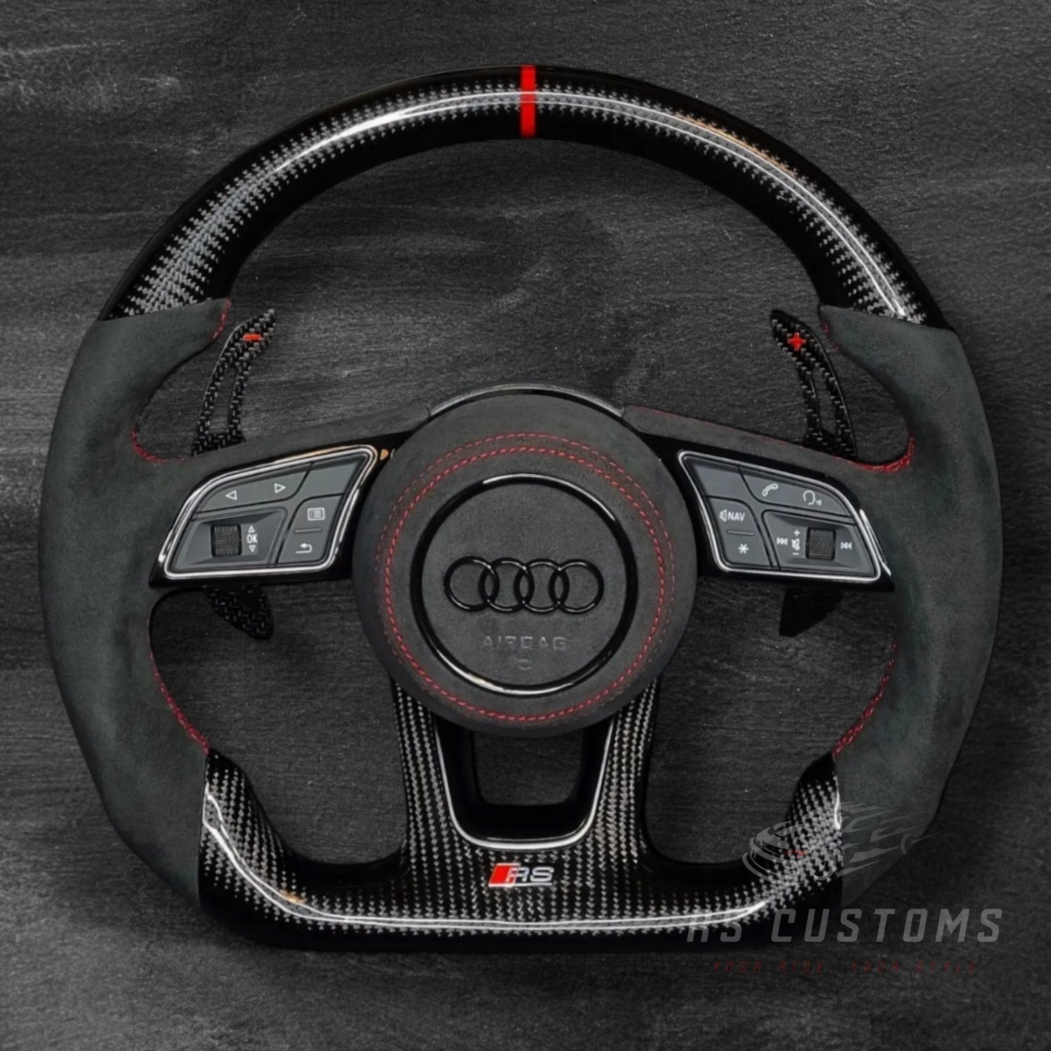 Audi RS B9 Carbon/Alcantara ratt m/ Rød Detaljer