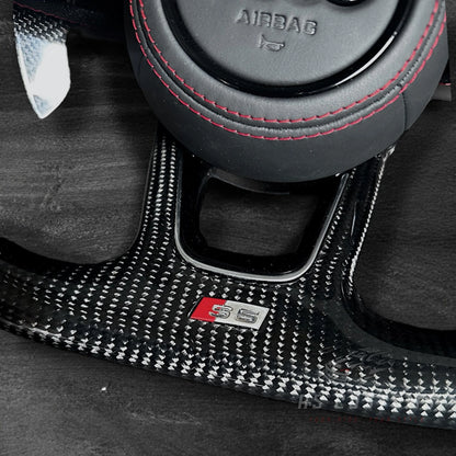 Audi RS B9 Carbon/Skinn ratt m/ Rød Detaljer