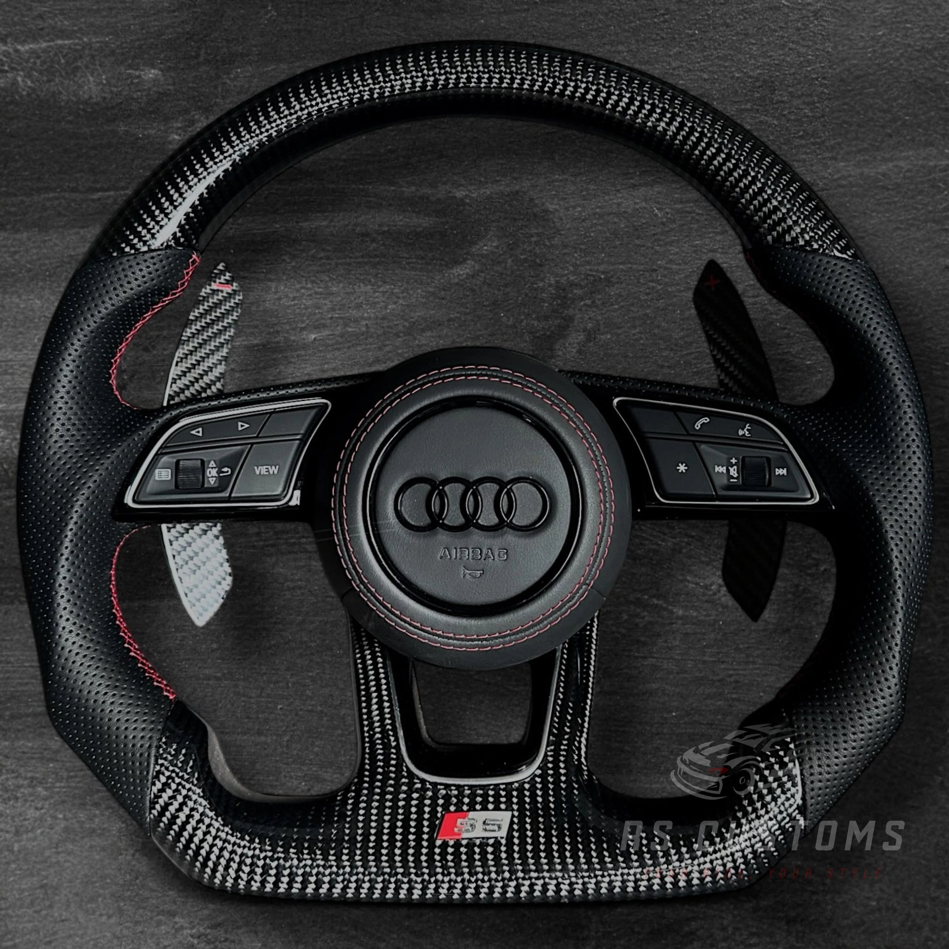 Audi RS B9 Carbon/Skinn ratt m/ Rød Detaljer