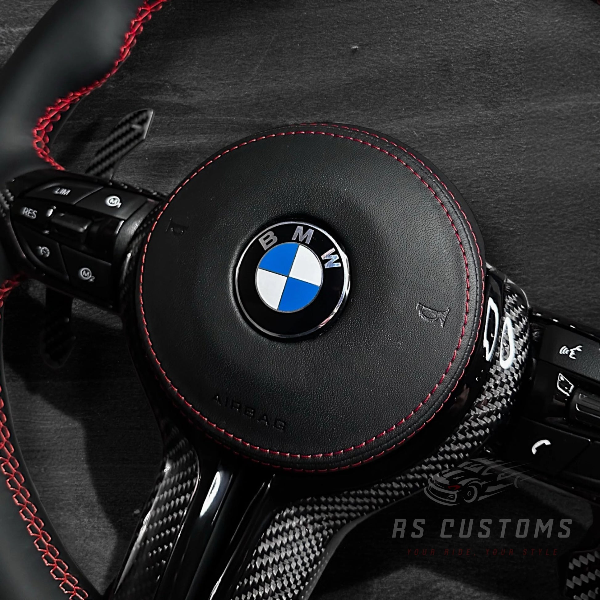 BMW F-Serie Ratt - Nappaskinn m/ Carbon Deksel & Skinn Airbag