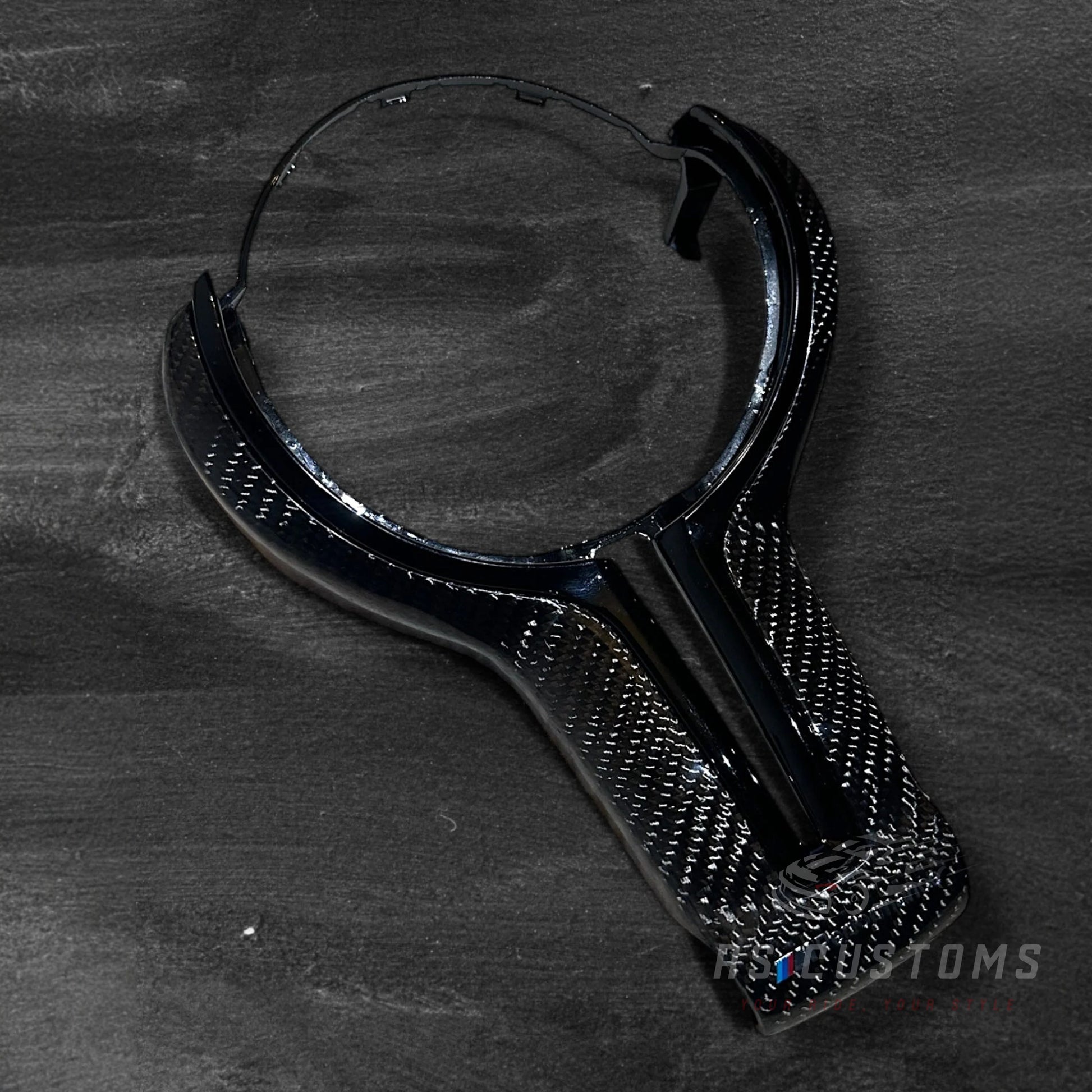 BMW F-Series Cover - Carbon Fiber (Valgfri Farge på midten)