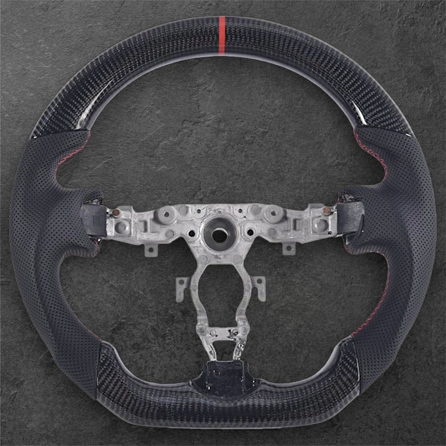NISSAN 370Z Carbon / Perforert Skinn