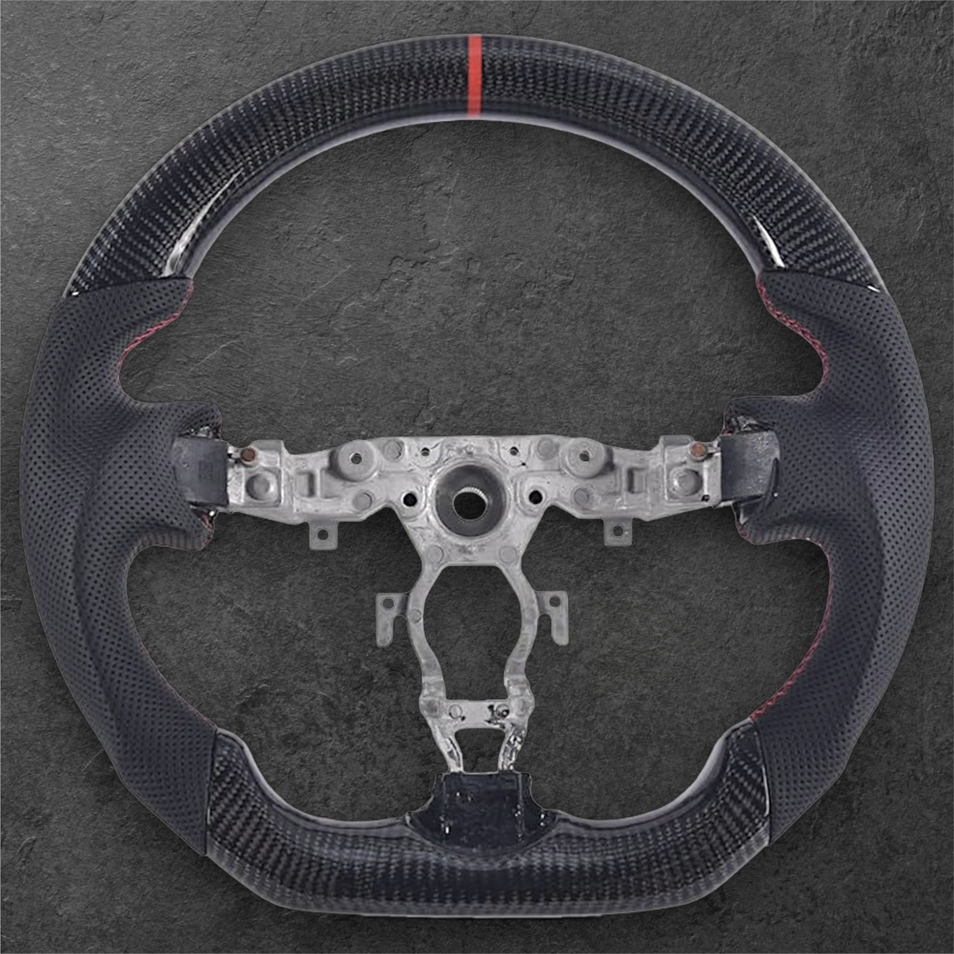 NISSAN 370Z Carbon / Perforert Skinn