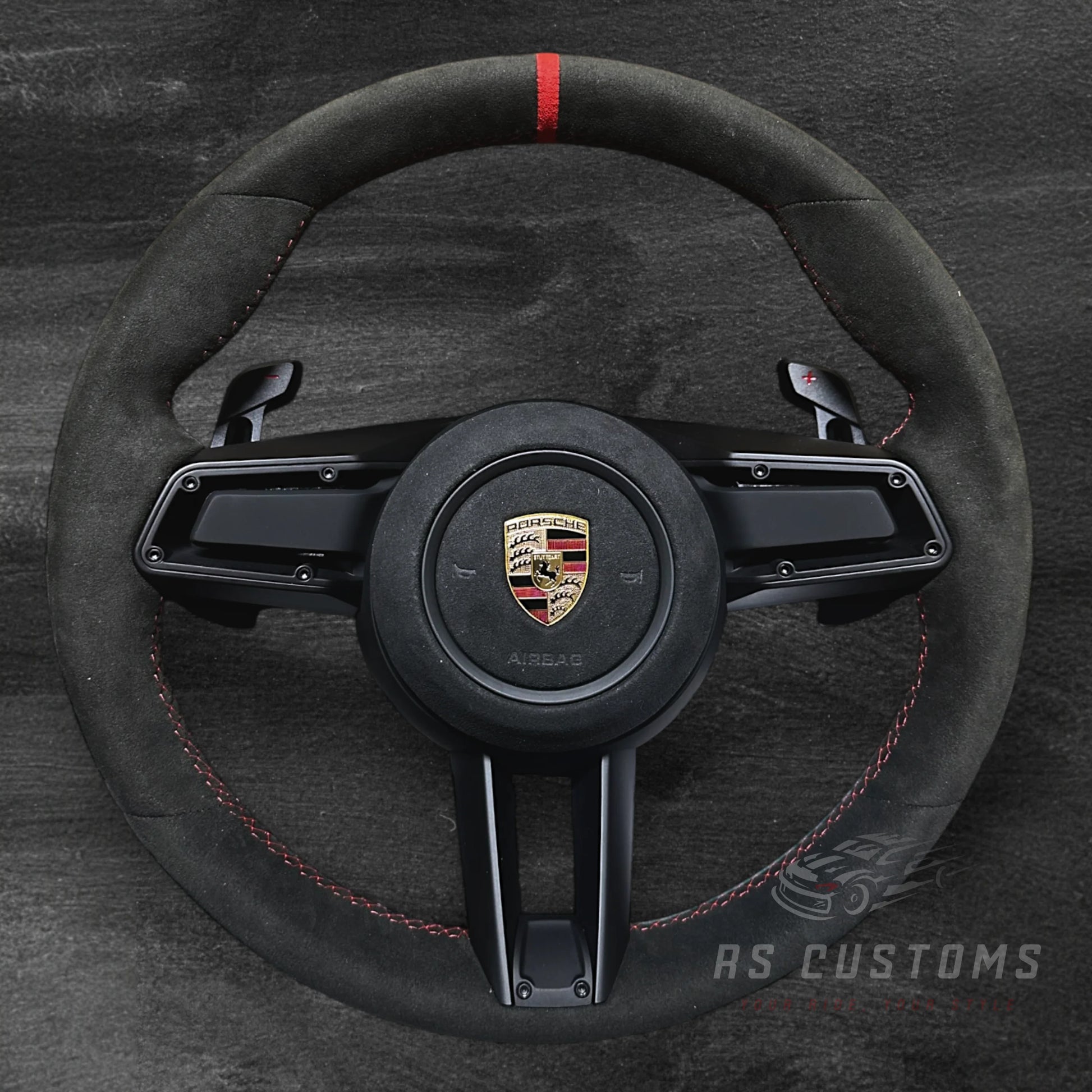 Porsche 2020-2025 Ratt – Alcantara u/ knapper