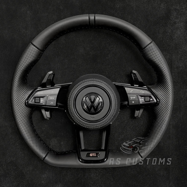 RS Customs BMW F-Series custom steering wheel with leather, Alcantara grips, carbon fiber trim, airbag, multifunction buttons, paddle shifters, heating and OEM functionality.