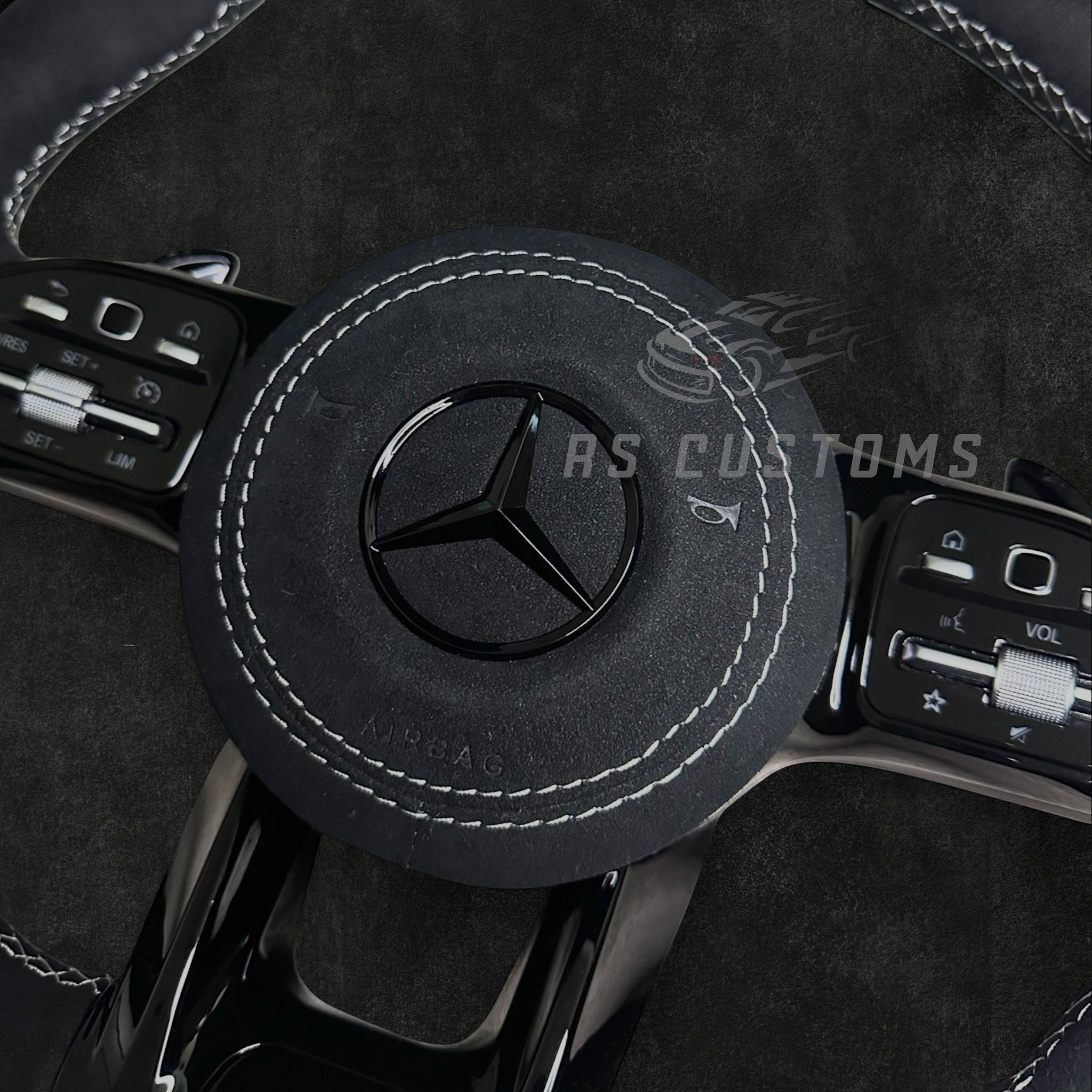 RS Customs Mercedes-AMG custom steering wheel with full Alcantara finish, chrome delete trim, multifunction buttons and optional complete airbag assembly for Mercedes-Benz models from 2014+.