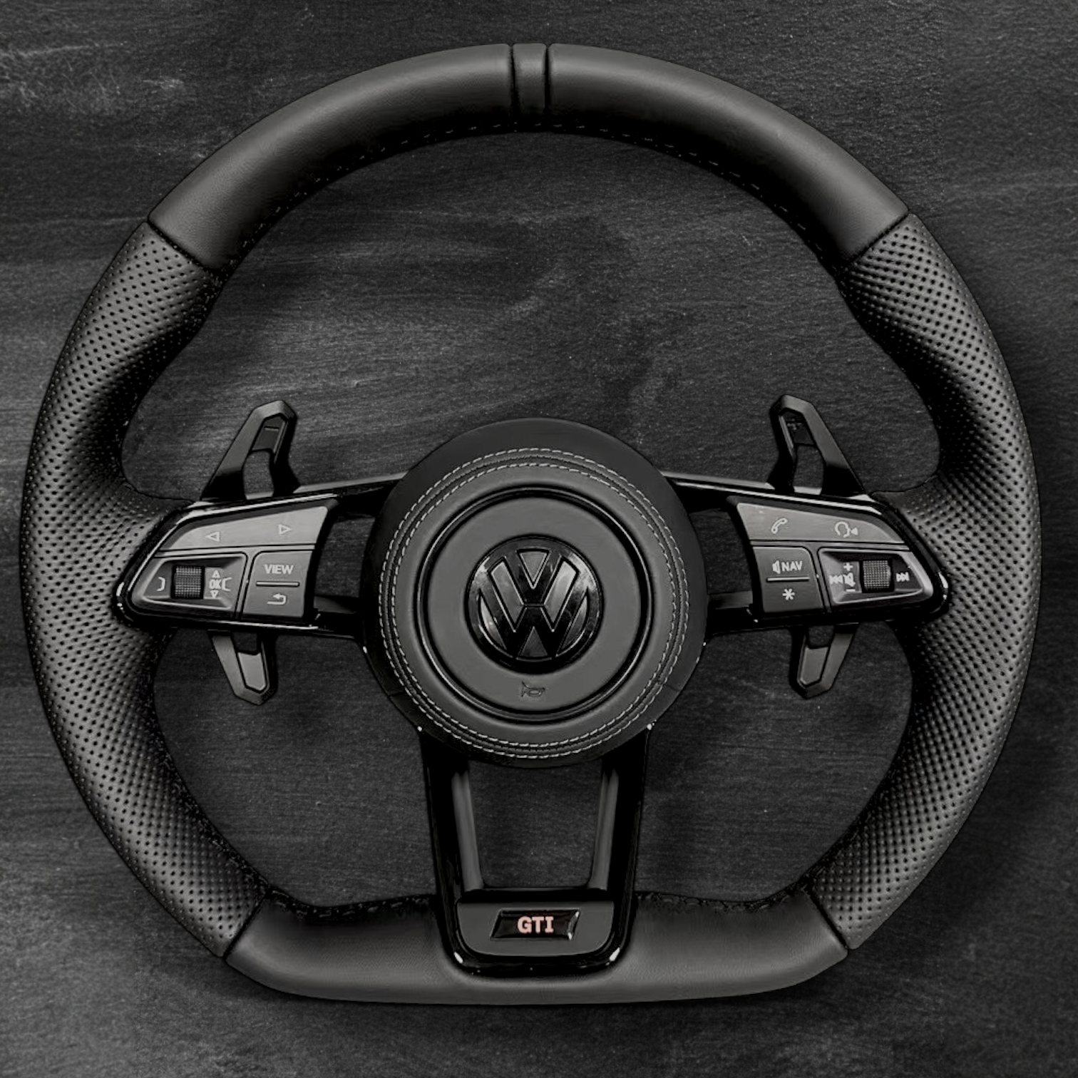 VOLKSWAGEN RS Style All-Black Skinn ratt